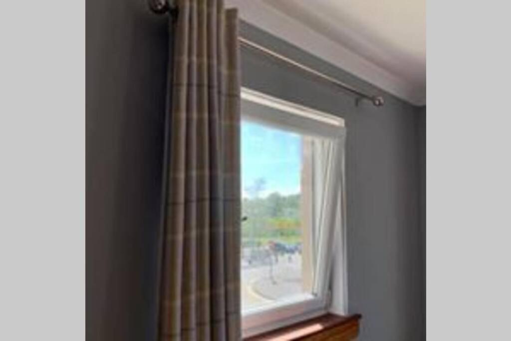 Creag Mhor Self Catering Holiday Apartment 아버포일 외부 사진