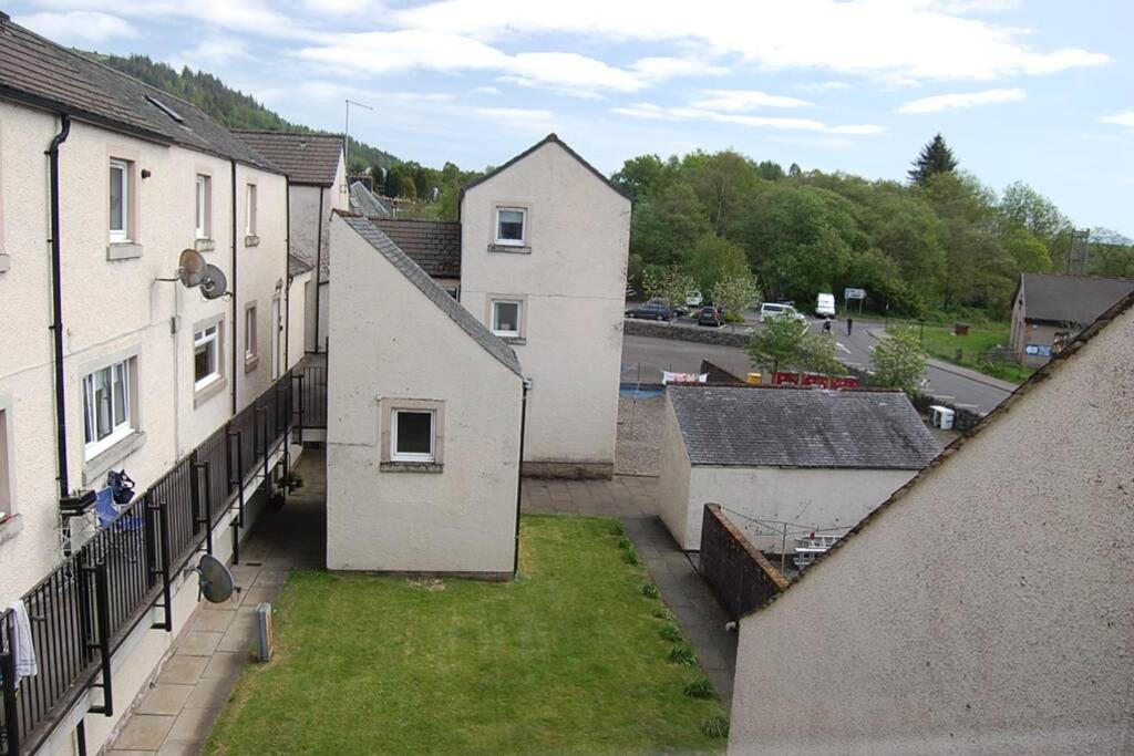 Creag Mhor Self Catering Holiday Apartment 아버포일 외부 사진